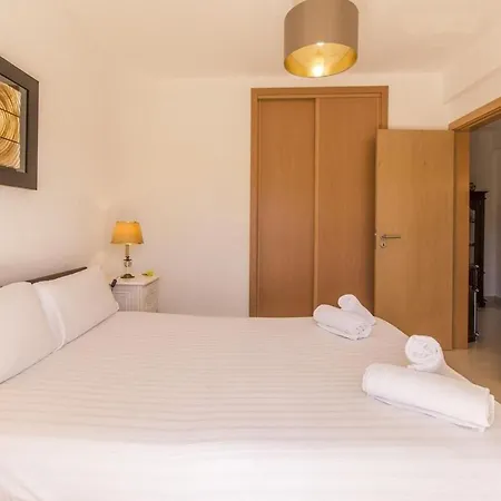 Villa Saudade Lagoa (Algarve)