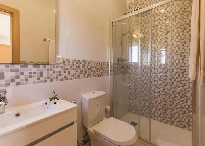 Saudade וילה לגואה